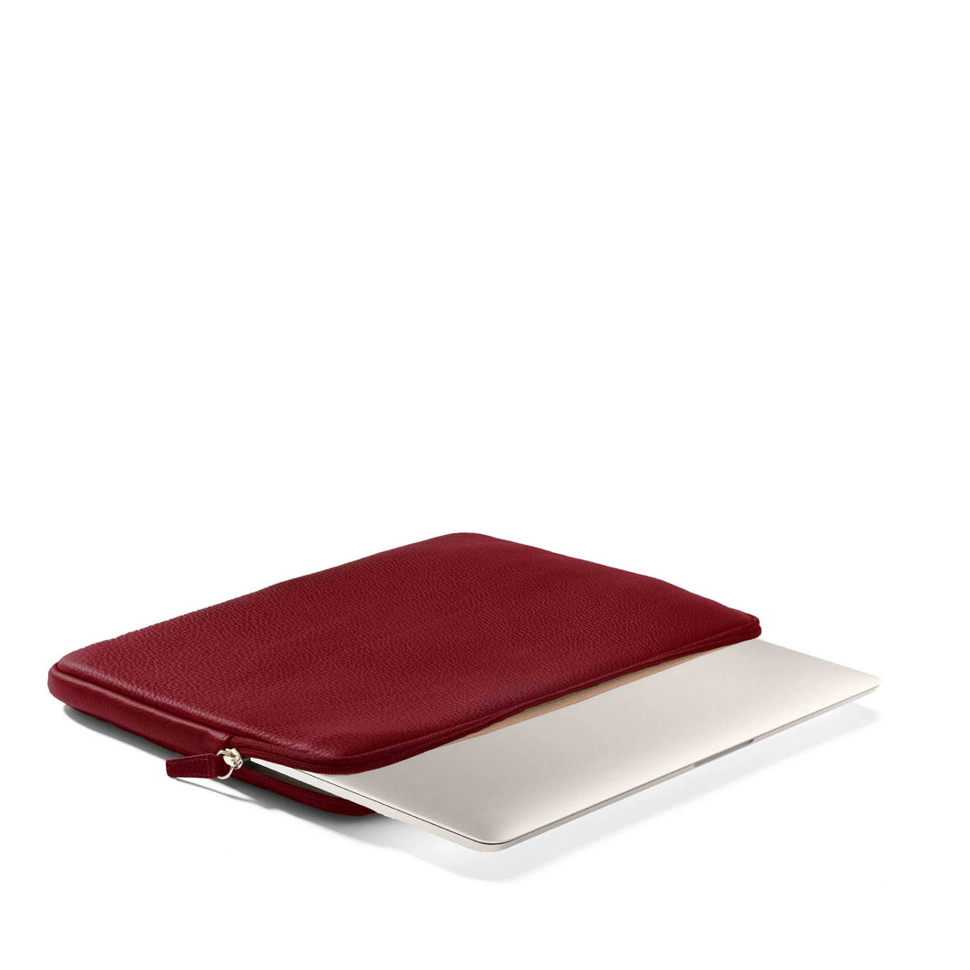 14 Inch MacBook Sleeve Garnet Red