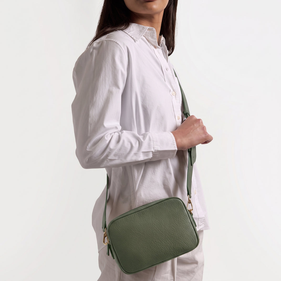 Meadow Double Zip Camera Bag Moss