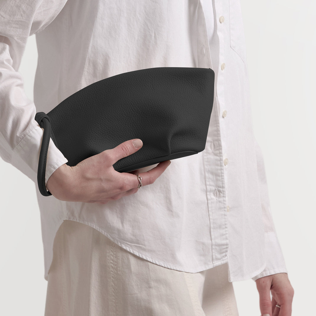 Dumpling Clutch Black Pebble
