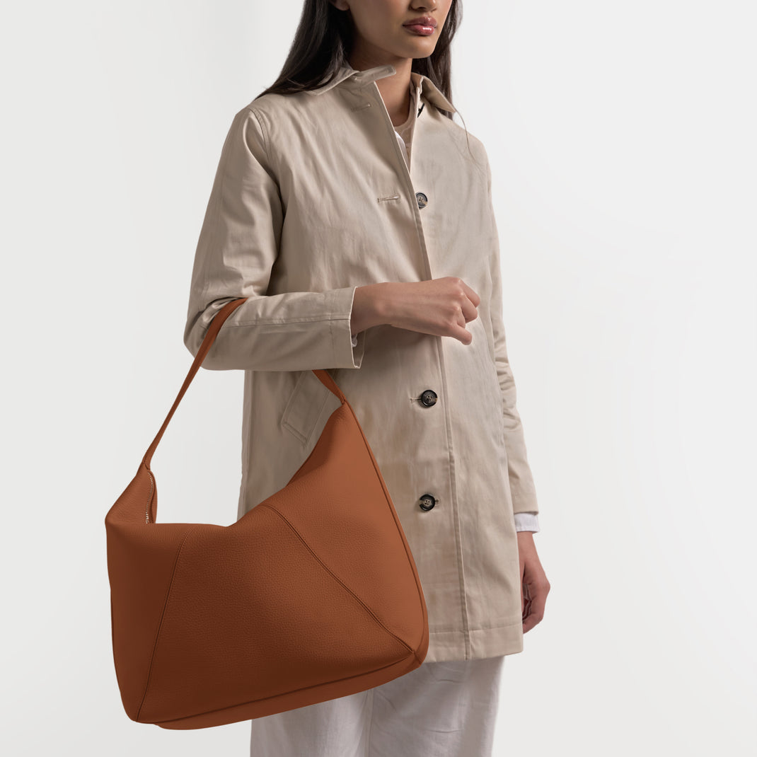 Ciera Maxi Hobo Marrón Montura