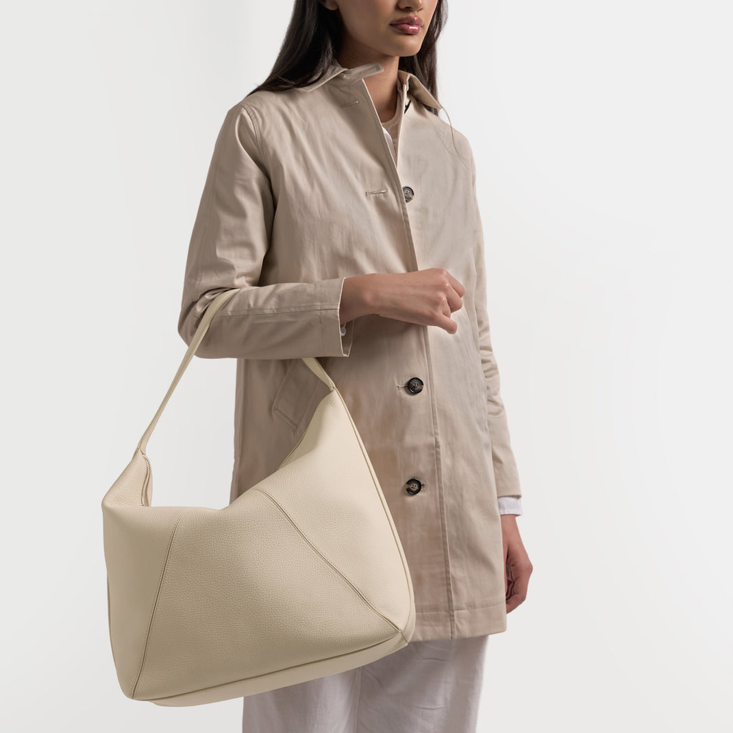 Ciera Maxi Hobo Sand