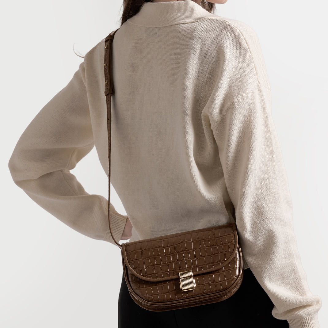 Katy petit sac bandoulière selle croco cacao