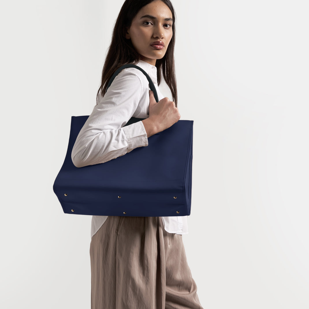 Kress XL Tote Navy Blue