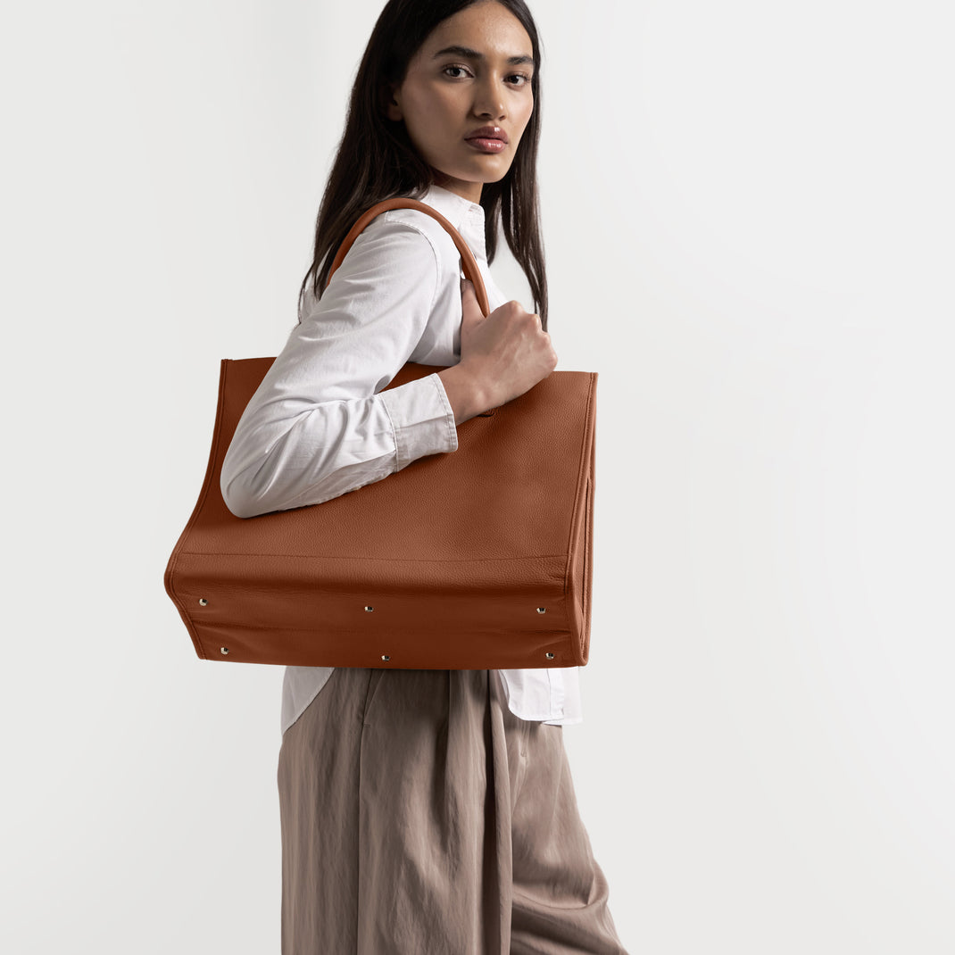 Kress XL Tote Saddle Brown