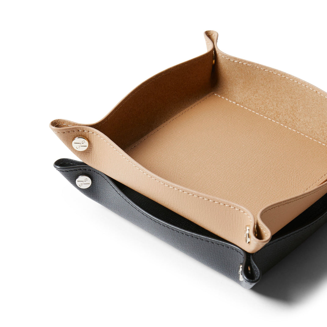 Modern-Unlined-Valet-Tray-Black-Italian-688-358-1