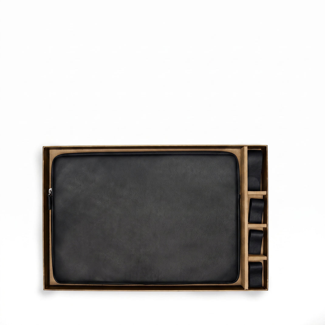 16 Inch Laptop Essentials Gift Set Black Onyx