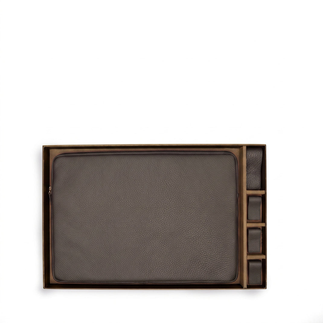 16 Inch Laptop Essentials Gift Set Driftwood